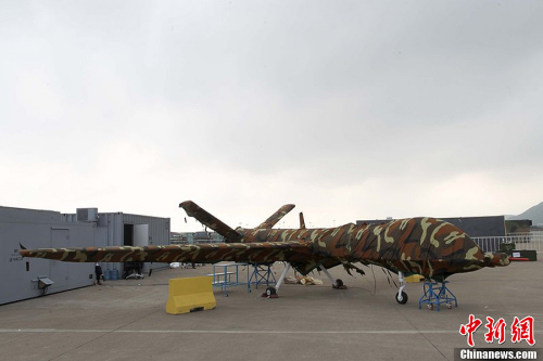 ����ǰ�Ɍ��麣��չ��չ��ģ�͵������o�˙C(j��)���ڽ��꺽չ���Ԍ�(sh��)�չ��11��8�գ�ԓ�C(j��)�ѽ�(j��ng)�M�b�ꮅͣ����չƺ�ϡ�ԓ��o�˙C(j��)���к����I(y��)���³ɶ��w�C(j��)�O(sh��)Ӌ(j��)�о������ƣ�ԓ�C(j��)�b��һ�_100�R�������l(f��)�әC(j��)���߂�ȫ����ƽ݆ʽ�𽵺��w��������������w�����_(d��)1100�������m(x��)���r�g��20��С�r���ɔy�����N�ɲ졢��������/�y�ࡢ��ӌ����O(sh��)�估С�Ϳյش���������Ɉ�(zh��)�бO(ji��n)ҕ���ɲ鼰���ع����΄�(w��)���΄�(w��)��Ҳ�����ھS��(w��n)�����֡�߅��Ѳ߉�ȡ�犷� �z �DƬ��Դ��CFPҕ�X�Ї� 