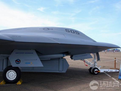 �Y�ψD����܊X-47B�o�˹����C