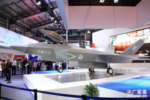 ȫ����1:2�Ě�-31���X������Cģ�� κ�� �z