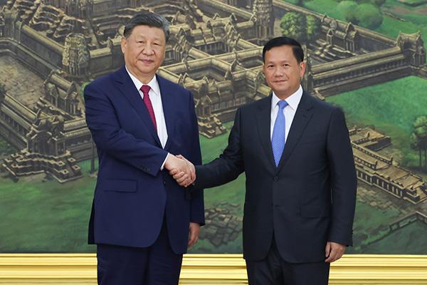 習近平同柬埔寨首相洪瑪奈舉行會談