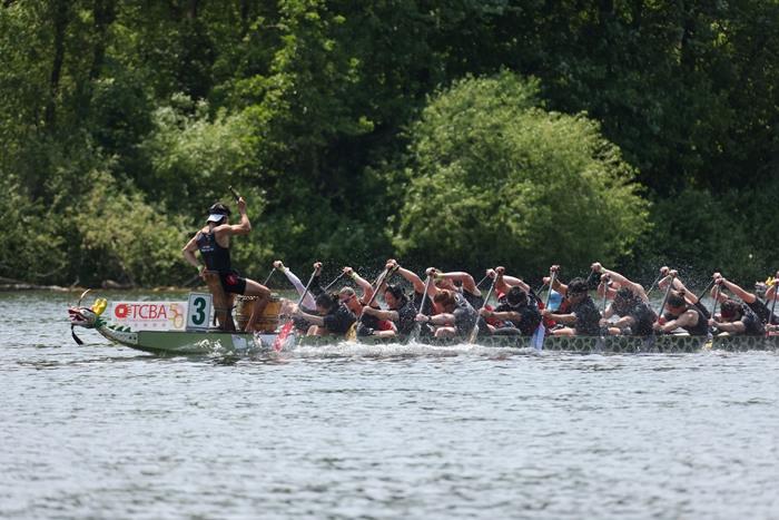 加拿大多倫多舉行第37屆國際龍舟節