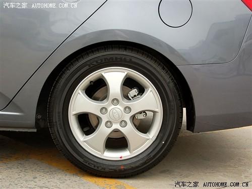 ��܇֮�� �|�L(f��ng)���_(d��)���� forte����� 09�� 1.6 at premium