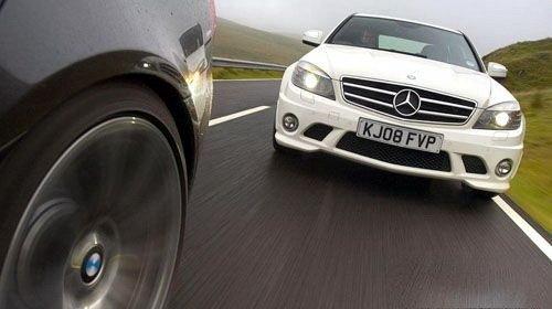 ��ݔ���ܵ����� ���RM3��(du��)�ȱ��YC63AMG ��܇֮��