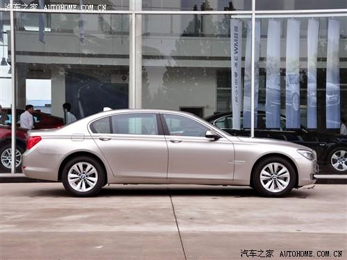 ��܇(ch��)֮�� �M(j��n)�ڌ��R ���R7ϵ 09�� 730li ���A��