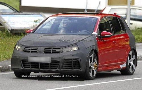 將于9月亮相 高爾夫R20輕度偽裝照曝光 汽車之家 將于9月亮相 高爾夫R20輕度偽裝照曝光 汽車之家