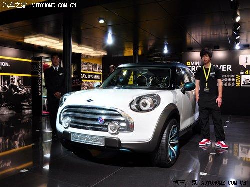 С̖(h��o)��ڣ�MINI Coupe܇�ͷ��m�˸��װl(f��) ��܇֮��