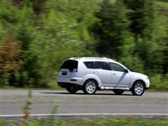 ��܇֮�� �M(j��n)������ outlander ex 3.0 ��Ӣ��