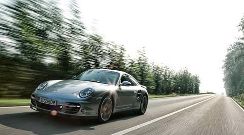 �C�����|������ԇ�{���r���¿�911 Turbo
