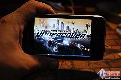 �w���S�� С��ԇ��iPhone 3GS�Α���