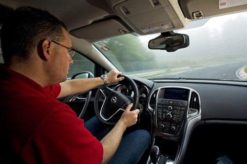 �PԽHRVԭ�� ԇ�{�W��ȫ��Astra 1.4T ��܇(ch��)֮��