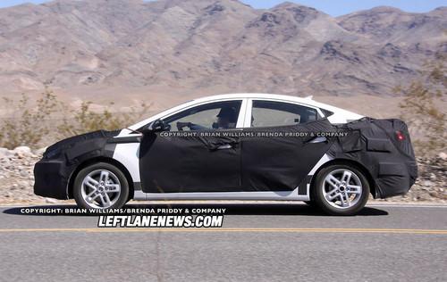 內部配置豐富 全新現代伊蘭特諜照再曝