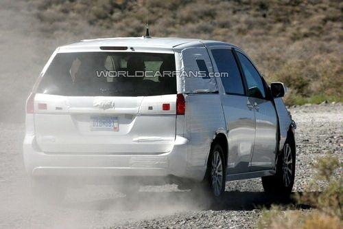 ��12�°l�� 2011���S��Siennaՙ���ع� ��܇֮��