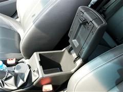 ��܇(ch��)֮�� ͨ�Äe�� Ӣ�� 2010�� 1.8at gs