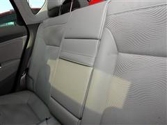 ��܇(ch��)֮�� ͨ�Äe�� Ӣ�� 2010�� 1.6mt gl