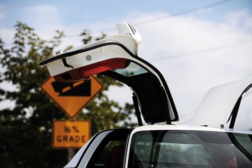 �����جF ����ԇ÷ِ��˹-���YSLS AMG