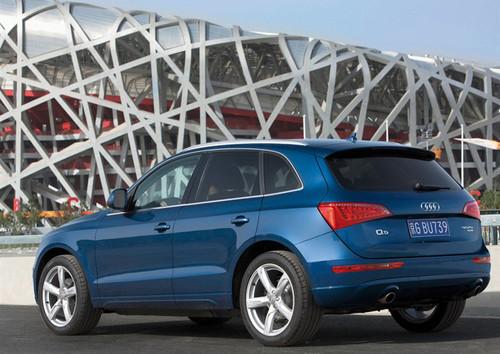 ����10�µǈ� �M��/���a�W��Q5܇����Ϣ