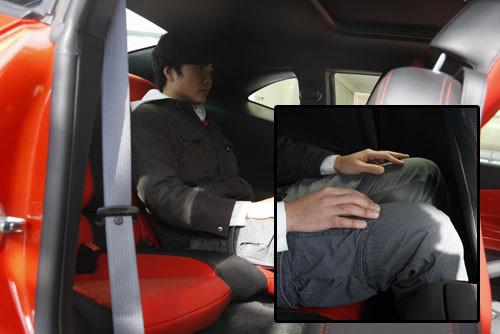 “大黃蜂”換裝 實拍紅色雪佛蘭Camaro