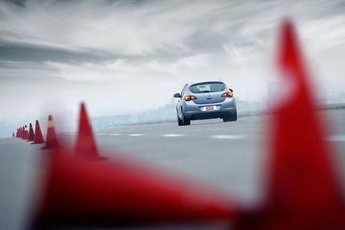 �\������� �yԇ�Ϻ�ͨ�Äe��Ӣ��XT