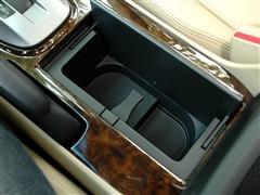 中型車(chē)銷(xiāo)量王PK 2010款雅閣對(duì)比凱美瑞