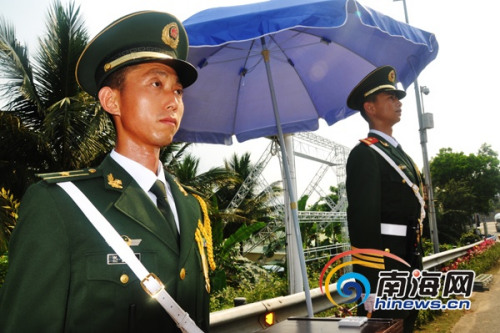 日本前首相為博鰲論壇執勤官兵送夜宵被謝絕(圖)